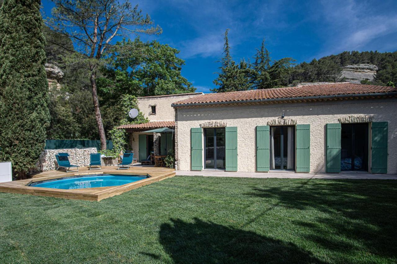 Maison Ideale Pour Les Familles Avec Piscine Privee - Fontaine-De-Vaucluse Luaran gambar